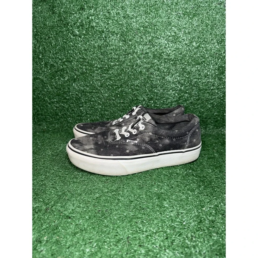 Vans Old Skool Stackform Womens Size 9 Grey Denim Dotted Platform Shoes Sneakers